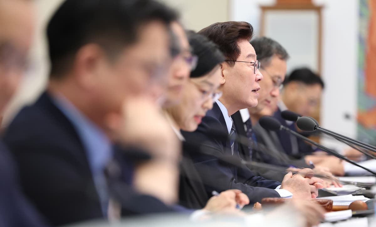 2030년 예산 1000조 돌파…제2 반도체 키워야 재정절벽 막는다