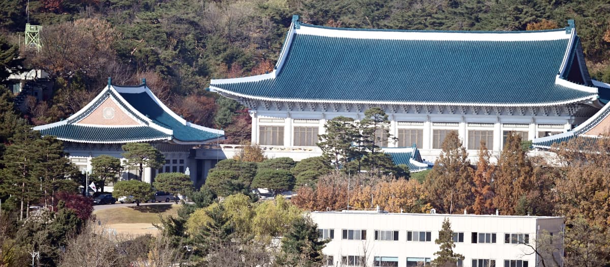 [속보]靑 “호르무즈 기여, 대비태세 손상없는 범위 내 운신할 수도”