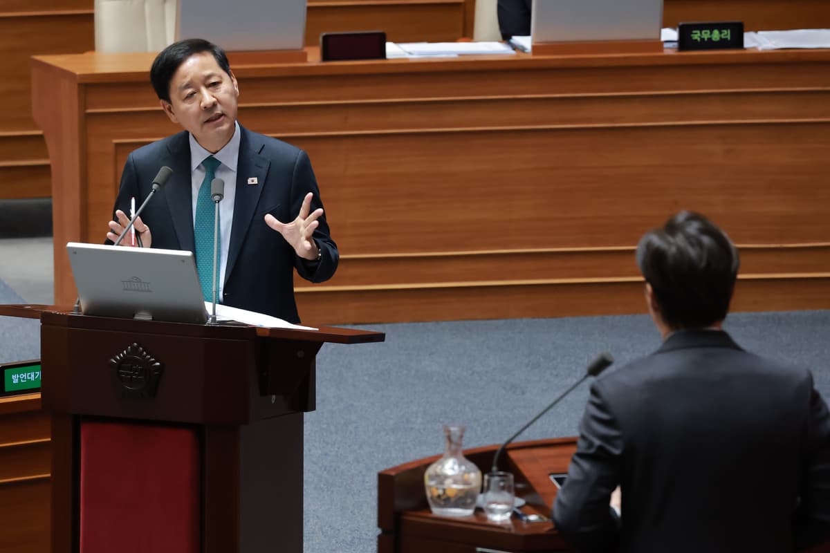 "부동산 정책이 부족한 게 많다." 한성숙 국무총리가 11일 국회에서 한 말입니다. 정부가 자기 정책의 미비