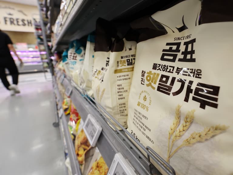 설탕·밀가루 과징금, 법원이 다섯 번 연속 집행을 멈췄습니다 🧾