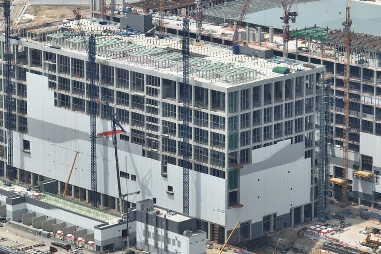 삼성전자는 5% 올랐는데, 소재·장비주는 20%씩 뛰었다고? 🏗️