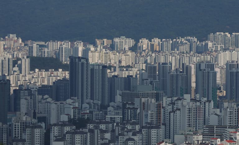 강남은 내려가고, 노원은 2.32% 올랐습니다 🧭