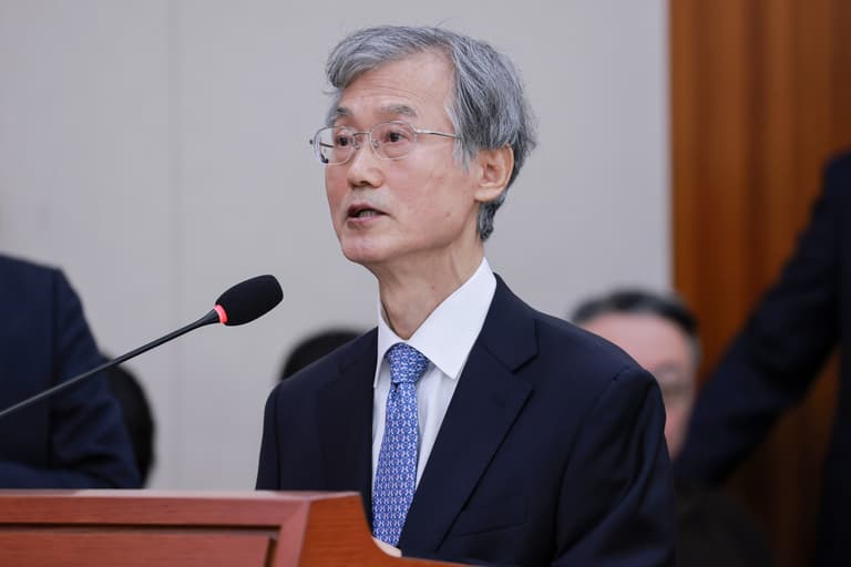 조희대 대법원장, 국감장에서 선서 안 했다고?