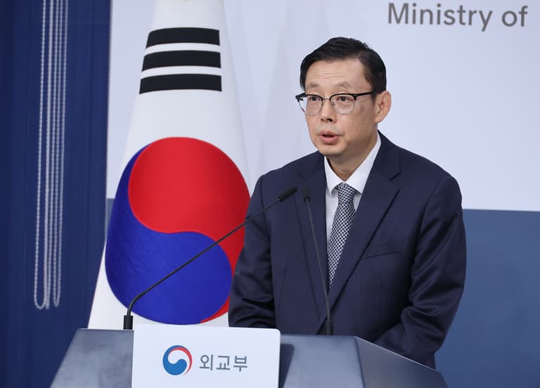 北포로 송환 갈등에 주우크라 대사 소환…18년 만에 초강수