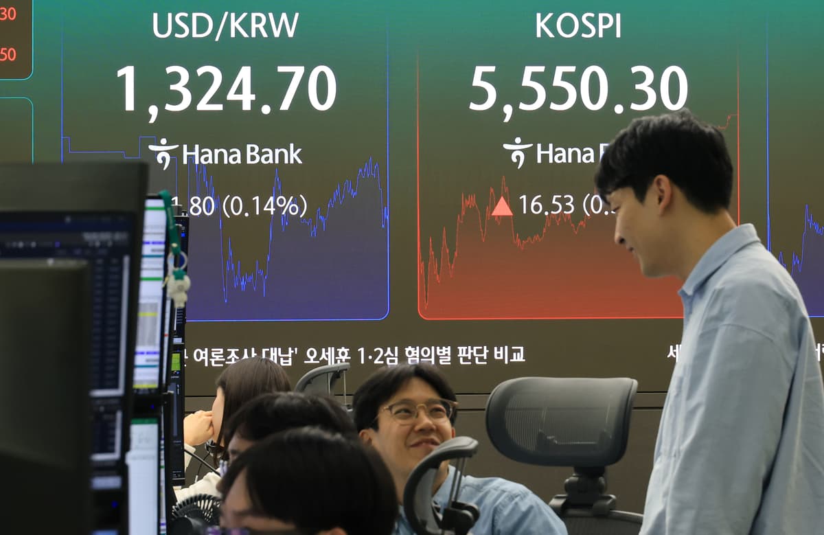 솔리다임 상장 철회로 하락 흐름 막고, 28일 실적 발표서 30조 원 향방 가르다