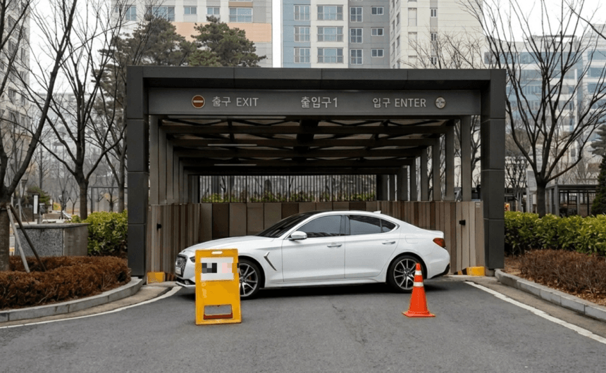“주차장 입구 또 막으셨죠? 500만원입니다”…이젠 ‘주차 빌런’ 사라진다