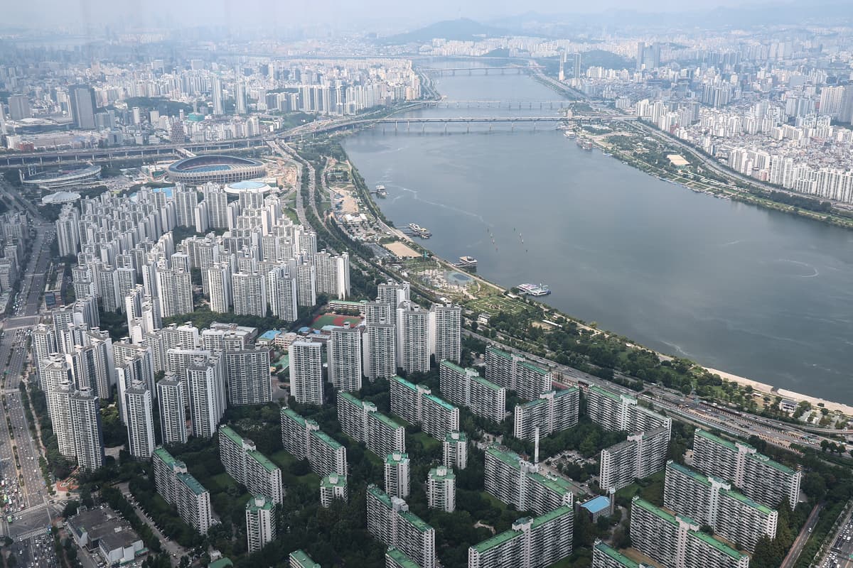 “주식으로 돈 벌어 비싼 아파트 사는 데 썼다”…강남 3구에만 ‘2.2조’
