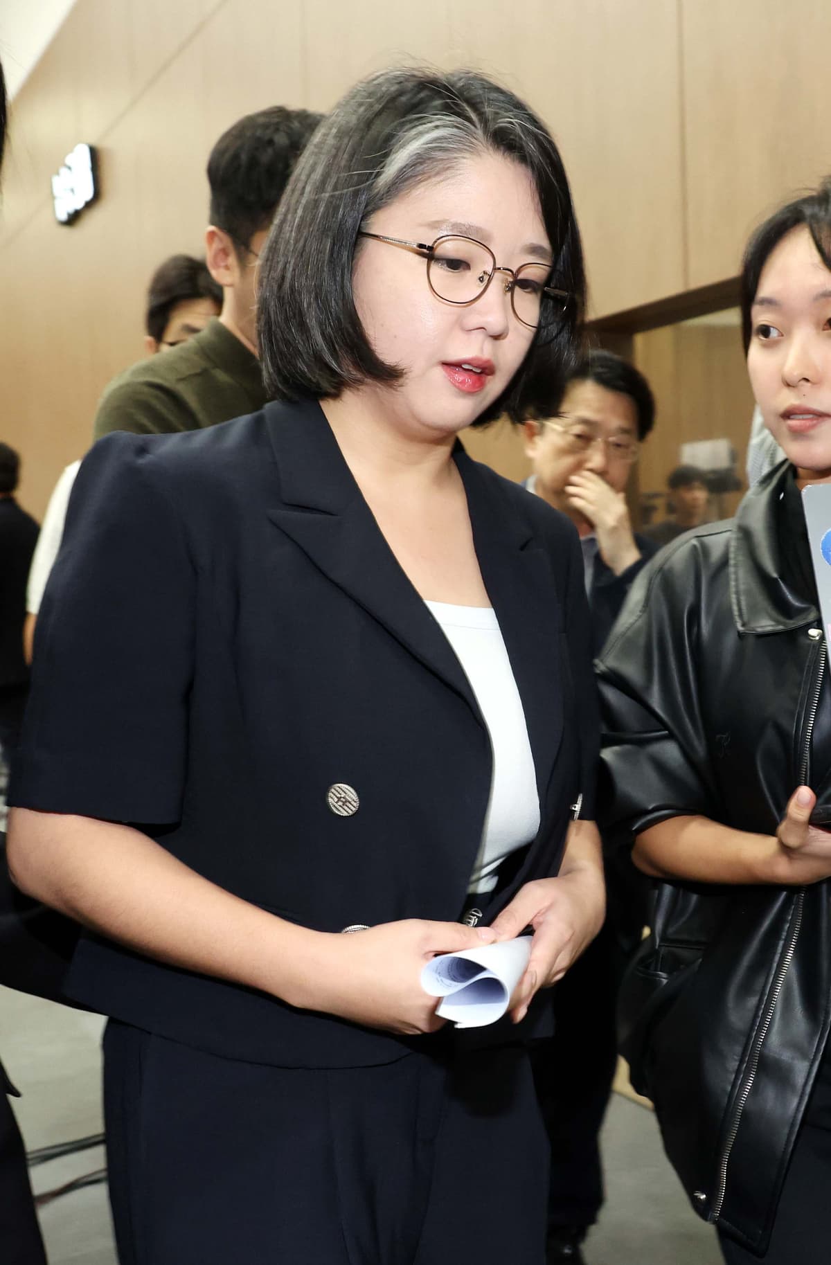 용혜인 결국 자진사퇴…국힘 “다음은 김승원”