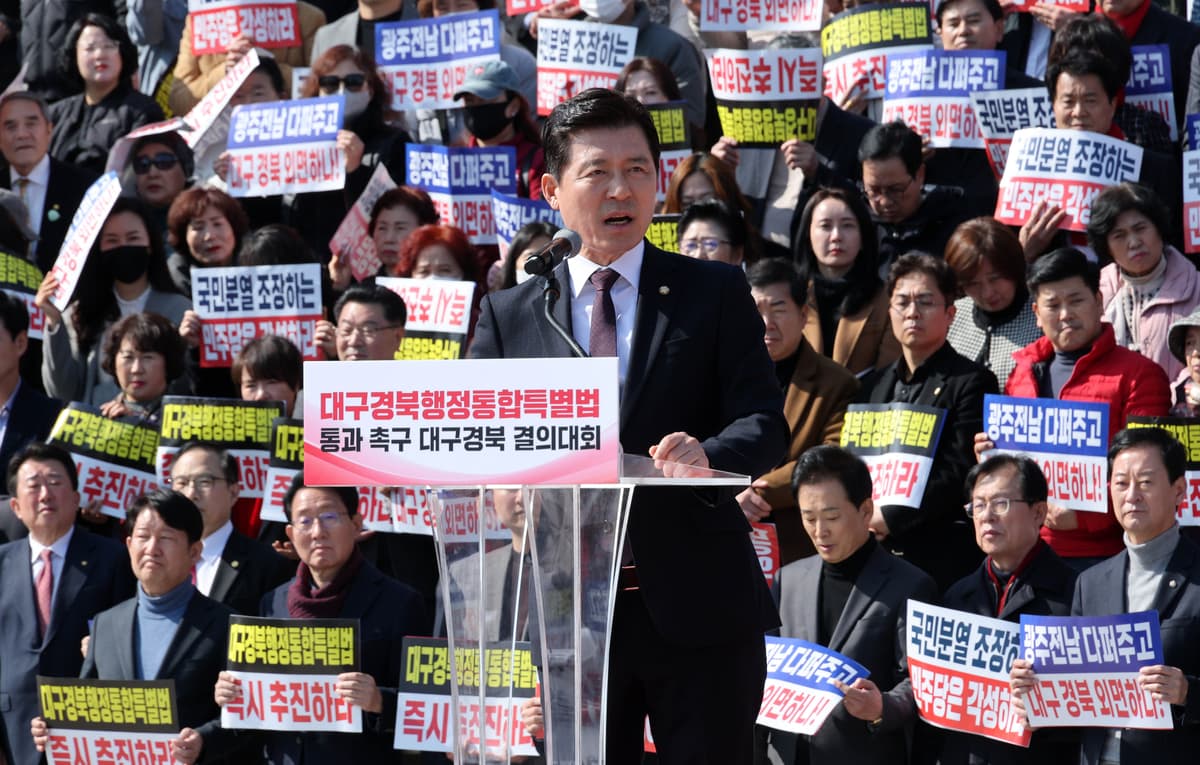 산업 | 강원랜드 슬롯머신 사업, 6년째 적자인데 누적 148억이라고? 🎰